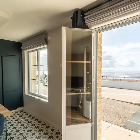 Bord De Avec Studio, Clim Et Parking - Fr-1-535-64
